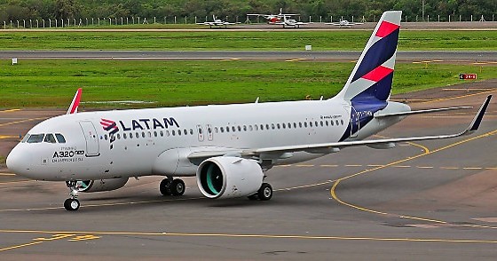 Passageiros passam por susto após avião da Latam arremeter em MT ...