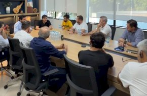 Pré-candidato à Presidência, Renan Santos visita Nova Mutum e conhece Escola Futuro Brilhante
