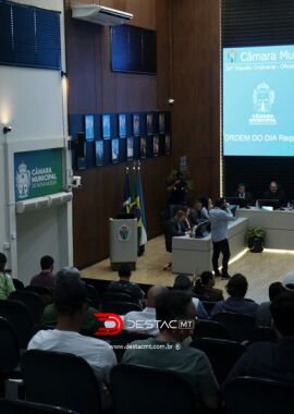 Vereadores mantêm veto do Executivo a projeto que criava Cine Azul em Nova Mutum/MT