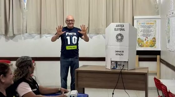 Candidato ao governo, Pivetta vota em Lucas do Rio Verde e diz que “hoje é o dia do povo decidir”